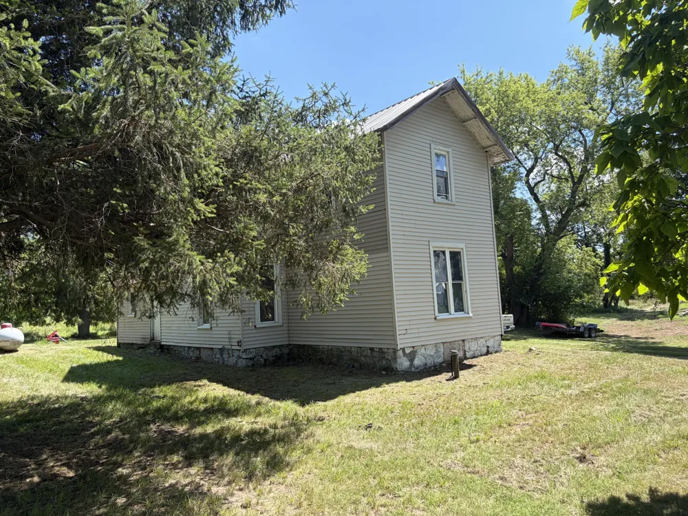 6331 Steamburg Road Cambria Township, MI 49242