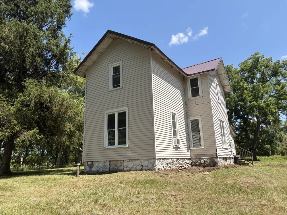 6331 Steamburg Road Cambria Township, MI 49242