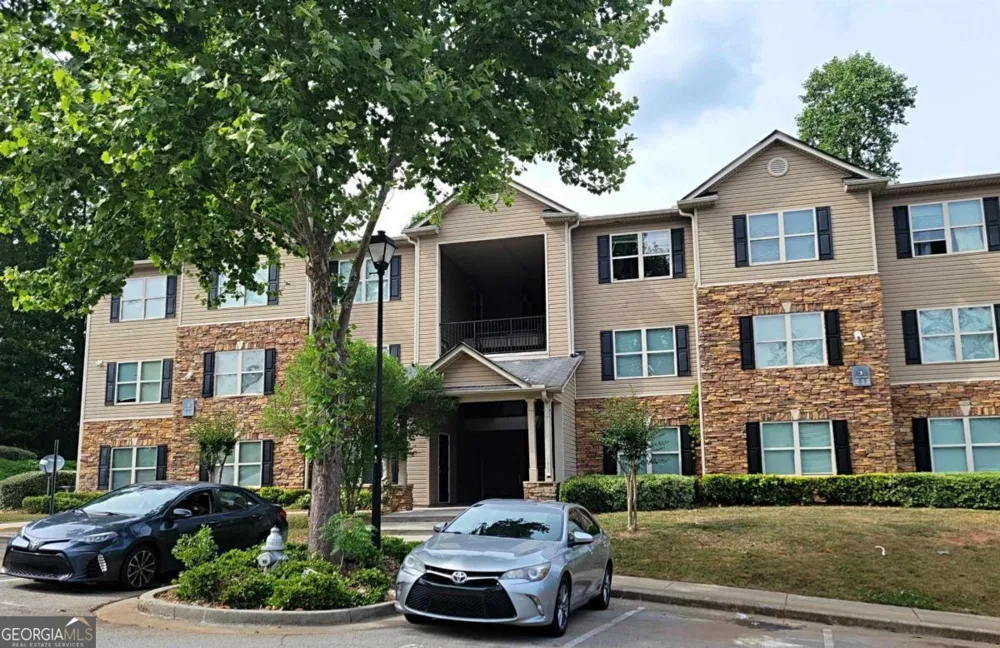 3303 Fairington Club DR Lithonia, GA 30038
