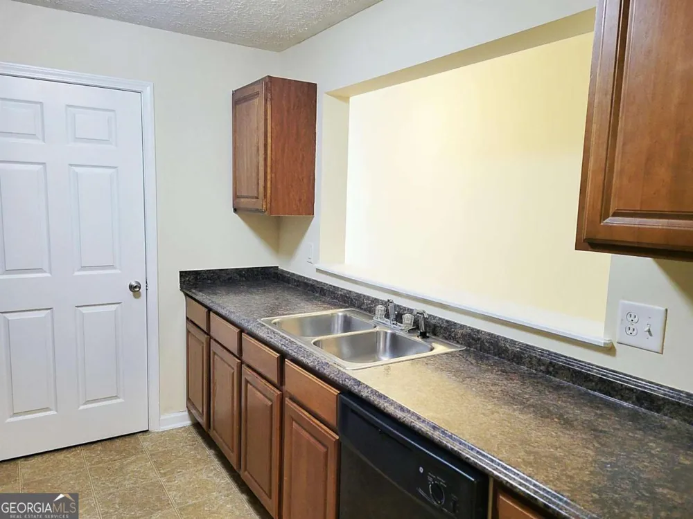 3303 Fairington Club DR Lithonia, GA 30038
