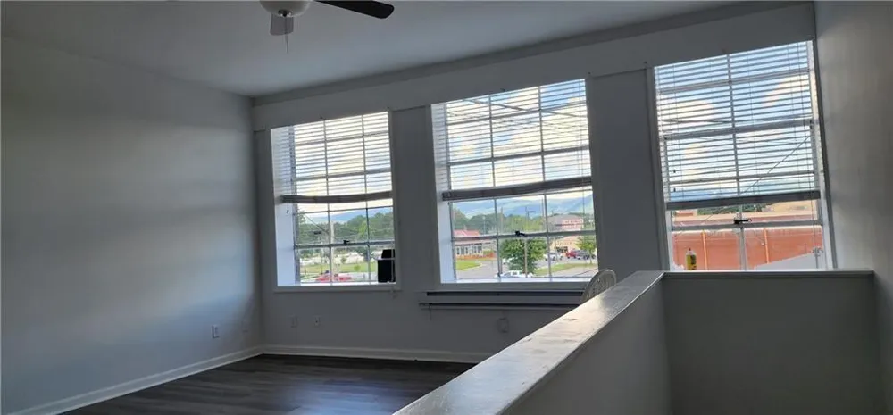16 S East Street Jasper, GA 30143