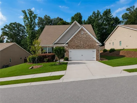 121 Rolling Hills Place