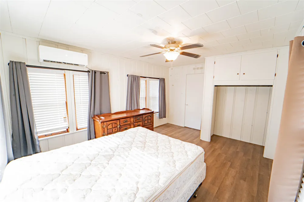 6500 W Highway 180 Albany, TX 76430