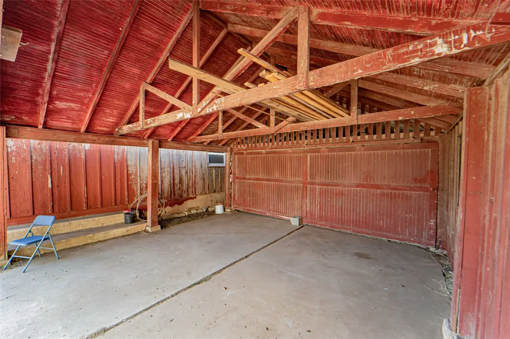 6500 W Highway 180 Albany, TX 76430