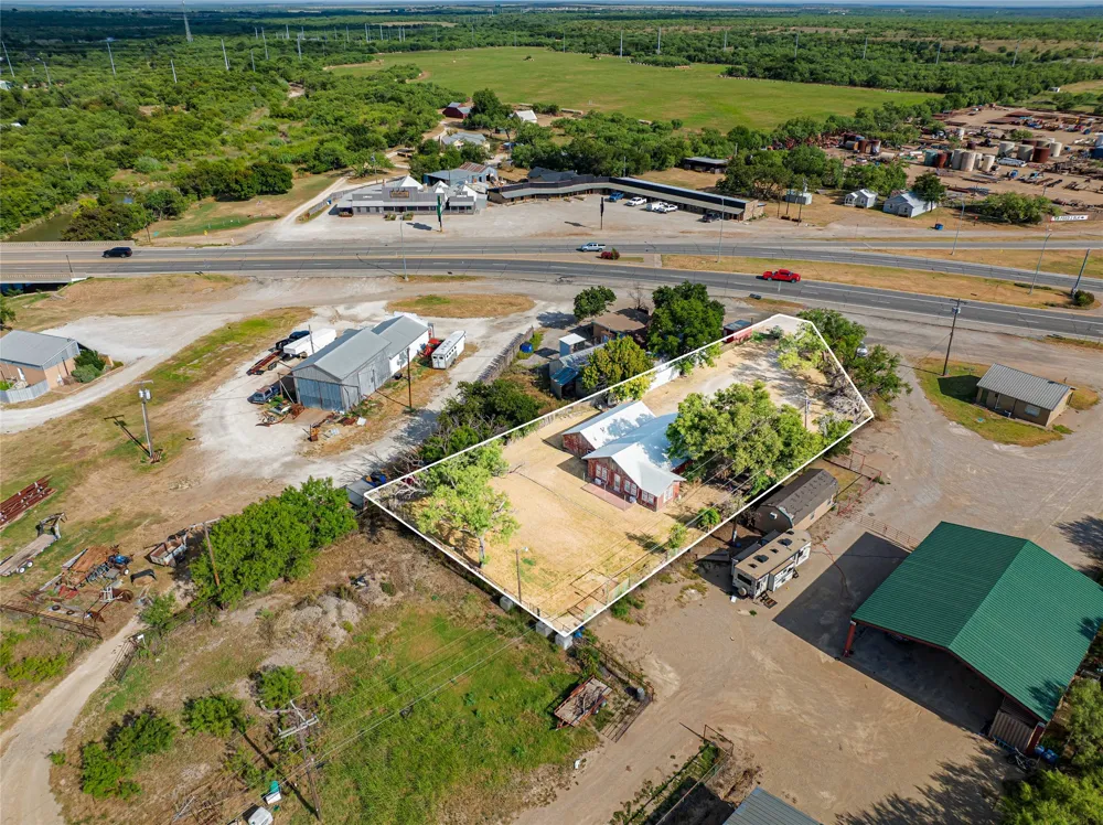 6500 W Highway 180 Albany, TX 76430