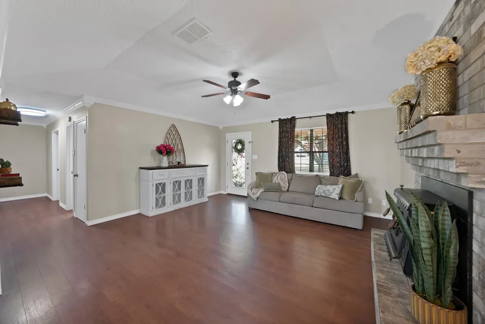 141 County Road 2211 Mineola, TX 75773