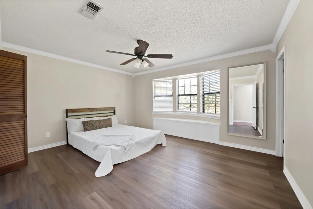 141 County Road 2211 Mineola, TX 75773