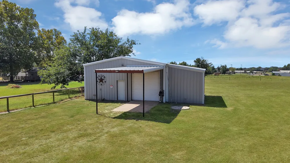 141 County Road 2211 Mineola, TX 75773
