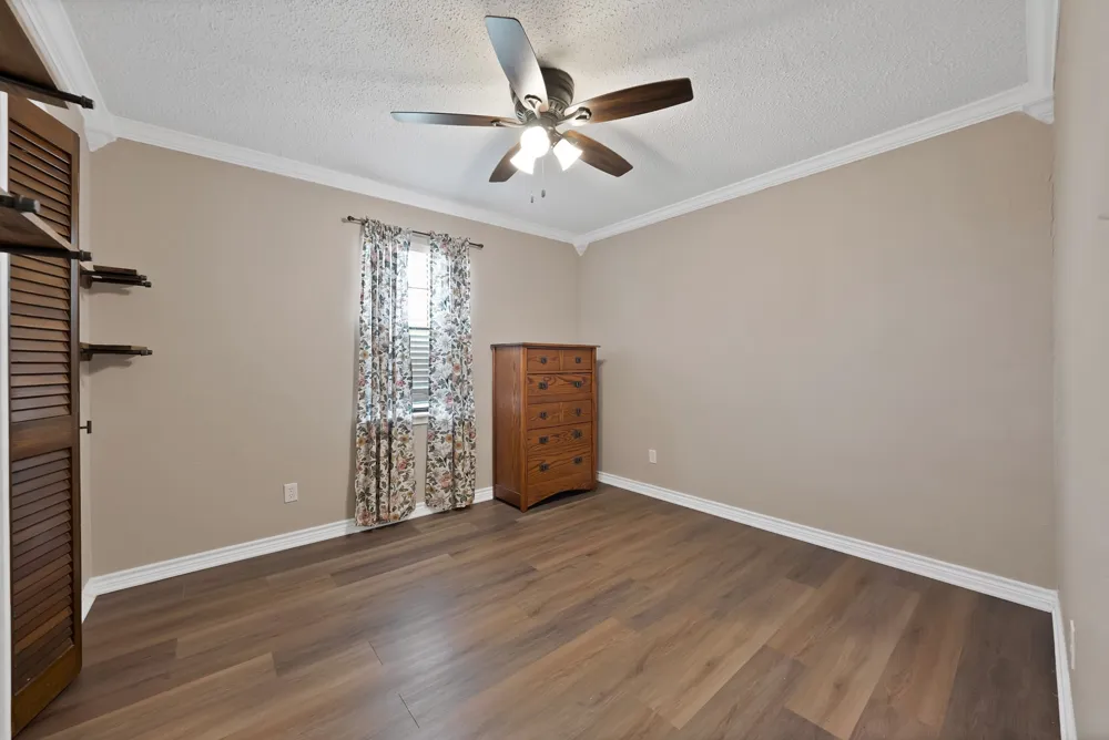 141 County Road 2211 Mineola, TX 75773