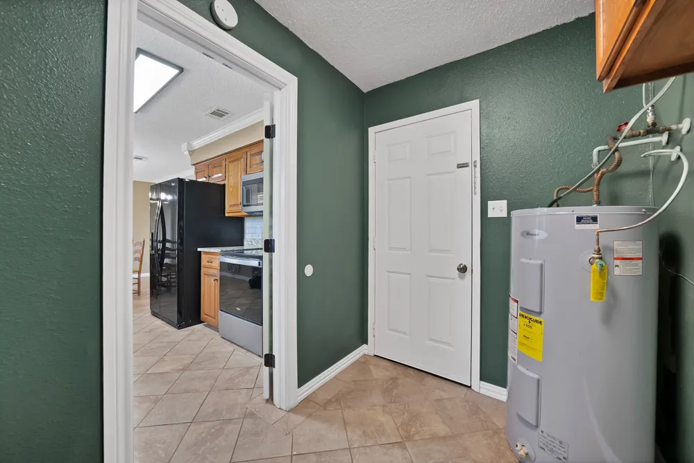 141 County Road 2211 Mineola, TX 75773