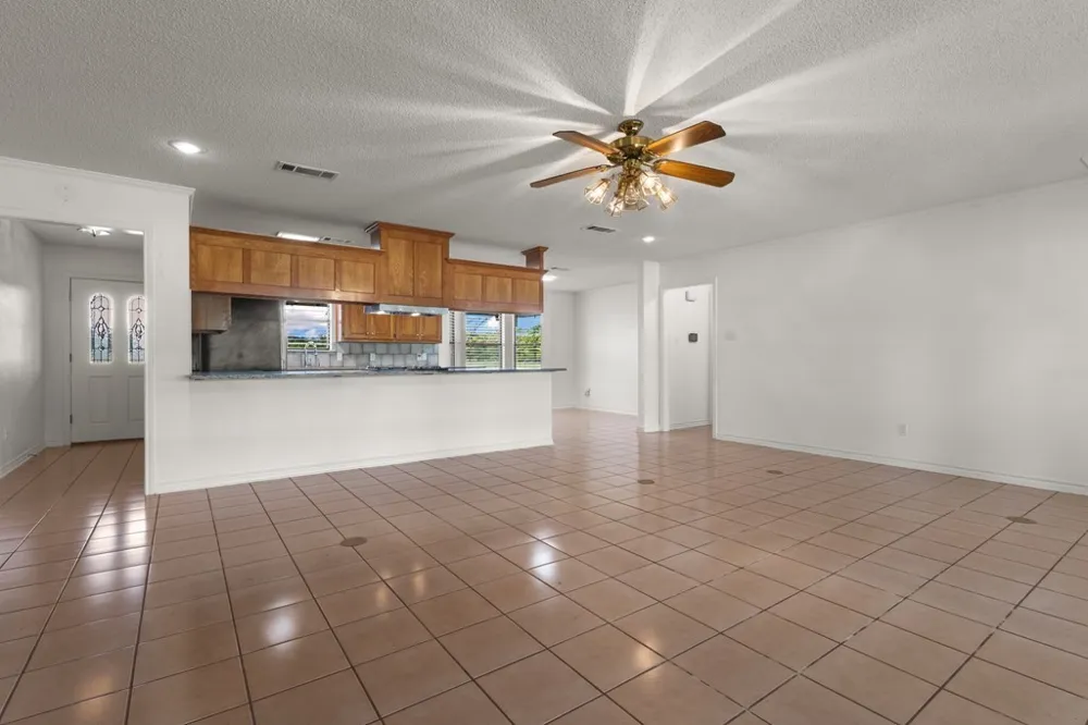 290 Vz County Road 3222 Wills Point, TX 75169