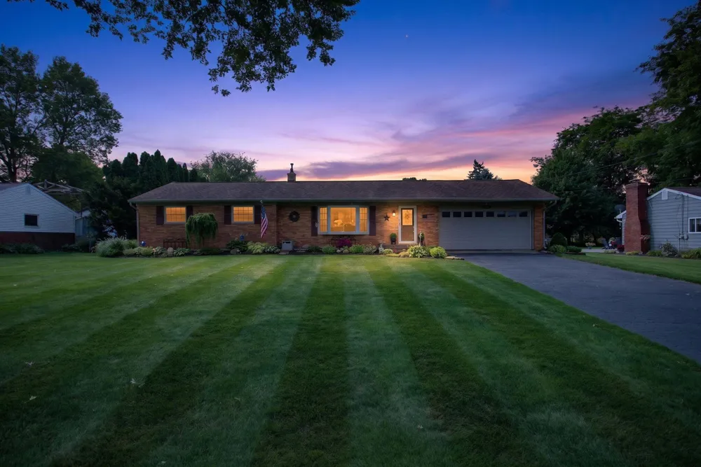 4857 Fleetwood Lane Jackson, MI 49201