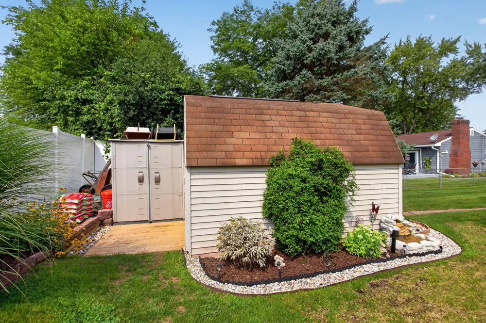 4857 Fleetwood Lane Jackson, MI 49201