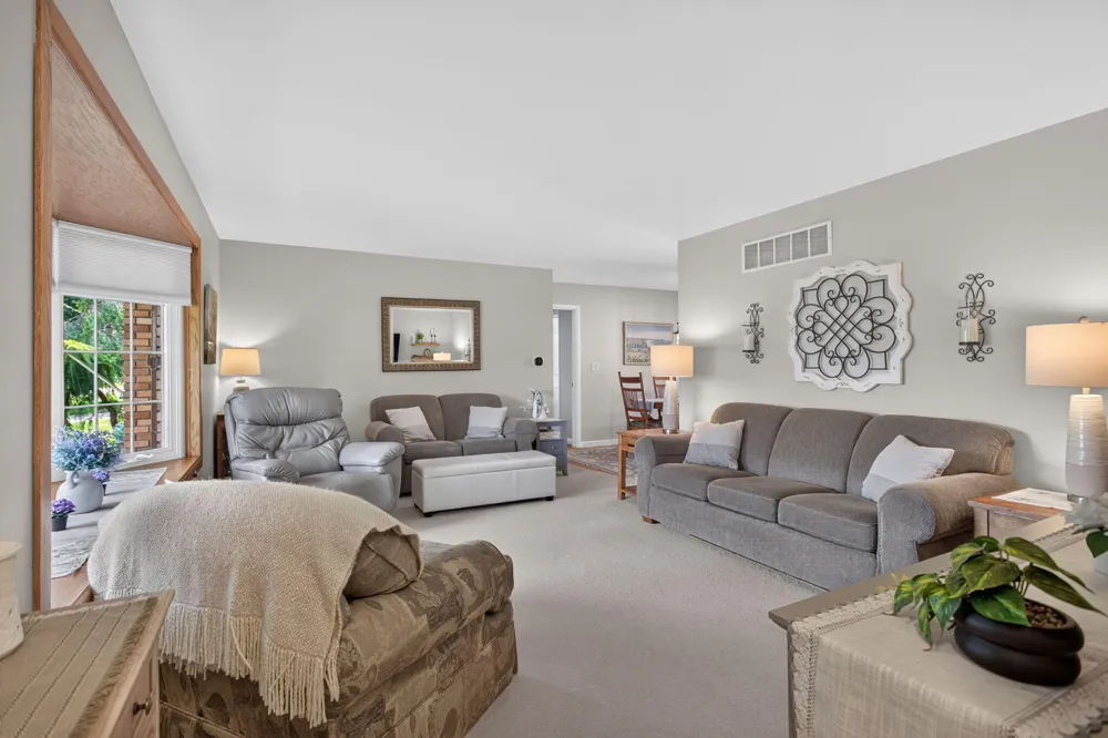 4857 Fleetwood Lane Jackson, MI 49201
