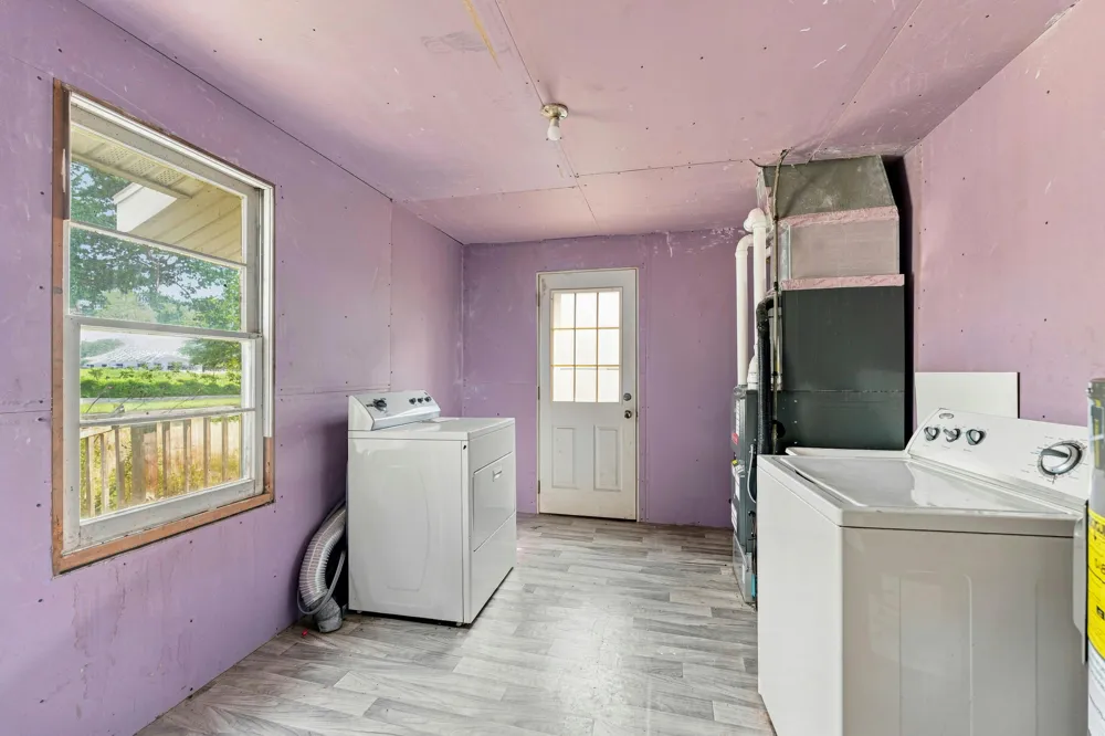 876 110th Avenue Plainwell, MI 49080