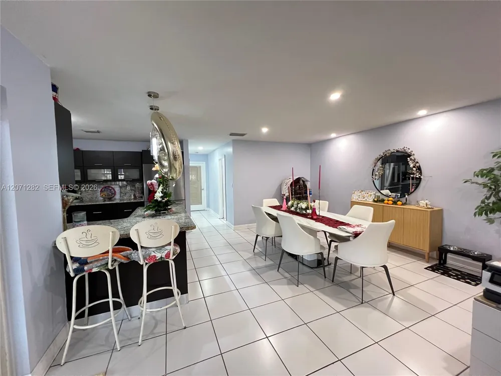 13249 NW 9 LN Miami, FL 33182