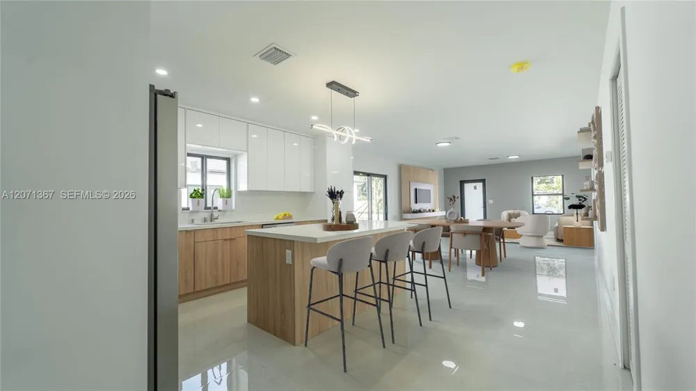 22860 SW 122nd PL Miami, FL 33170
