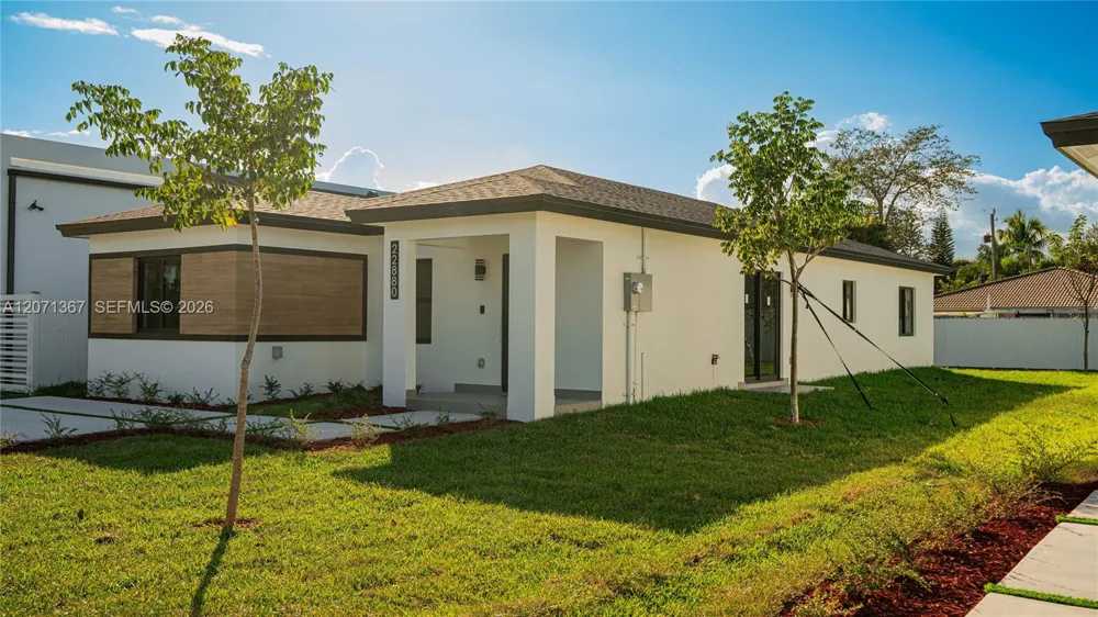 22860 SW 122nd PL Miami, FL 33170