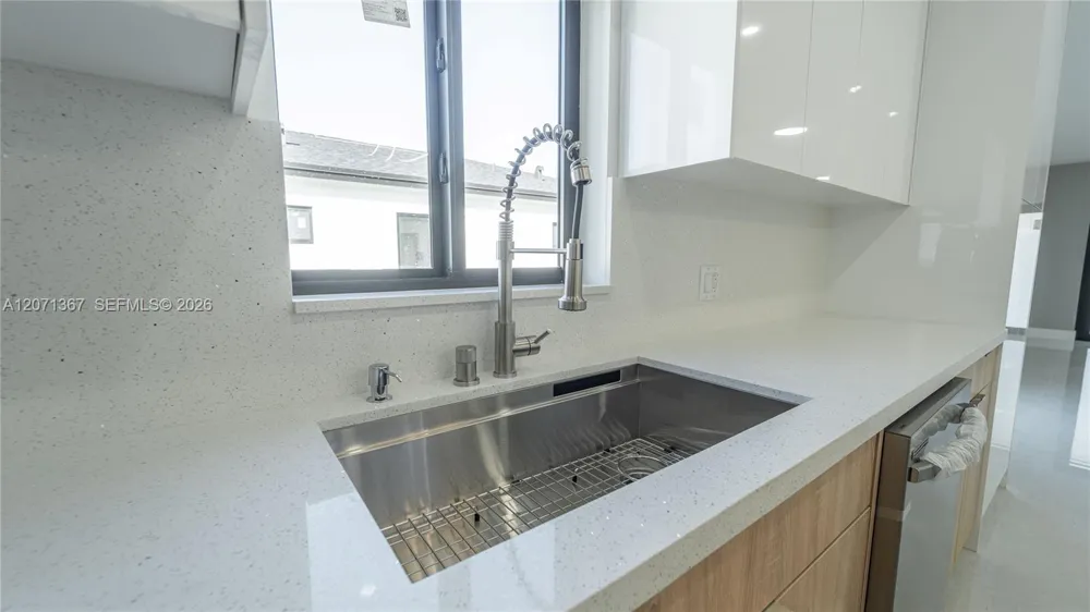 22860 SW 122nd PL Miami, FL 33170