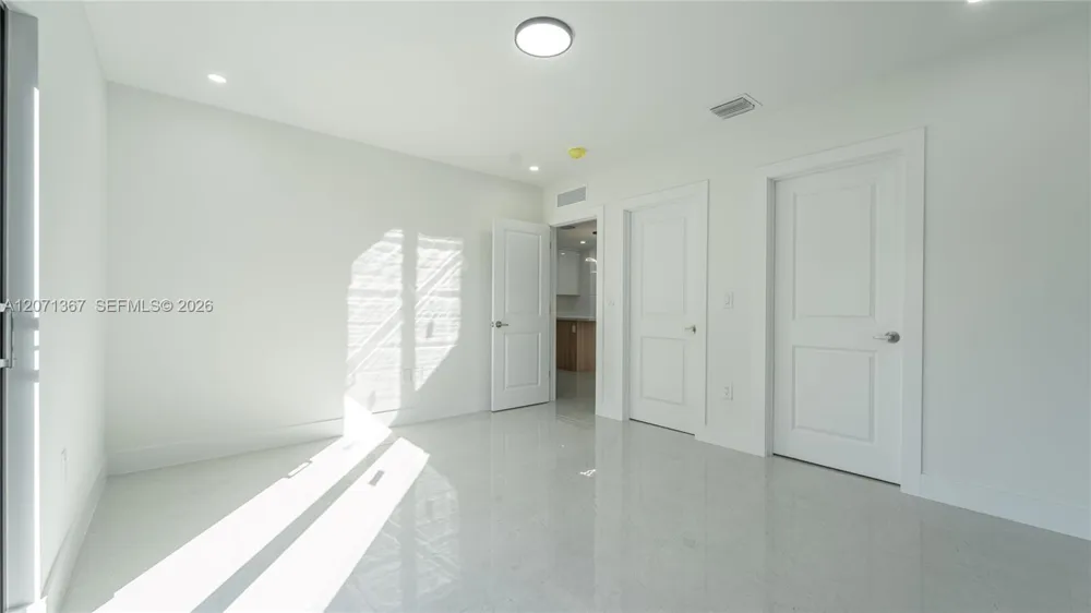 22860 SW 122nd PL Miami, FL 33170