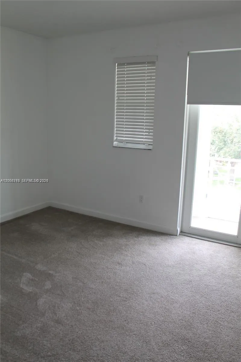10770 NW 74th Ln Doral, FL 33178