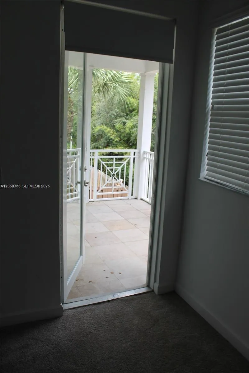 10770 NW 74th Ln Doral, FL 33178