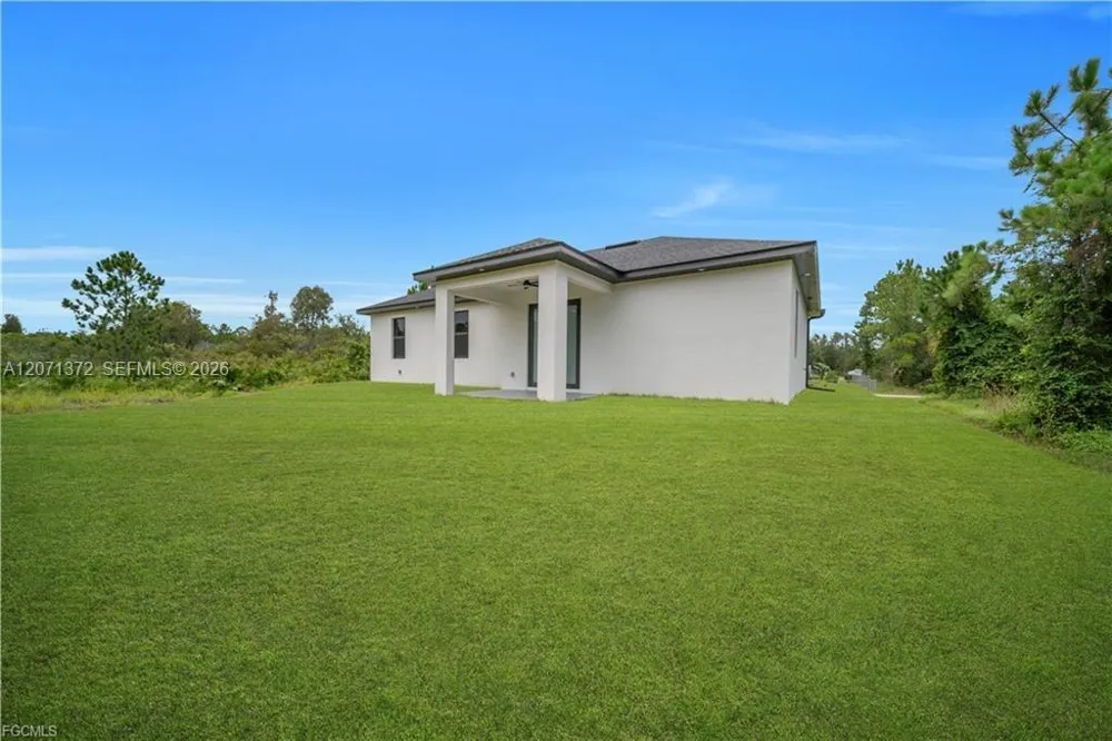 3505 57th ST W Lehigh Acres, FL 33971