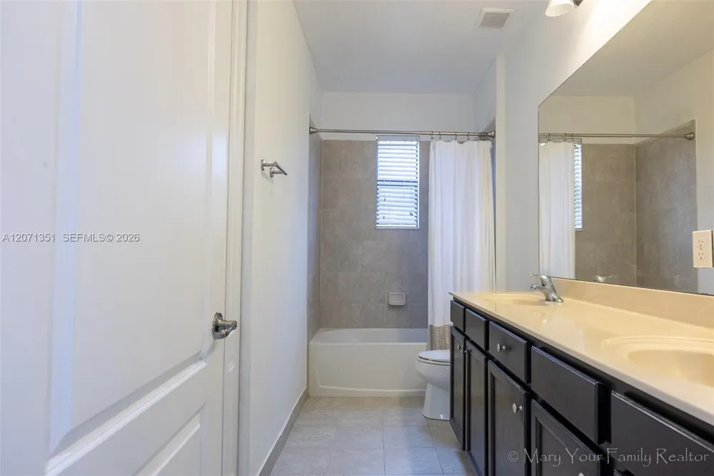 3841 Aspen Leaf Dr #0 Boynton Beach, FL 33436