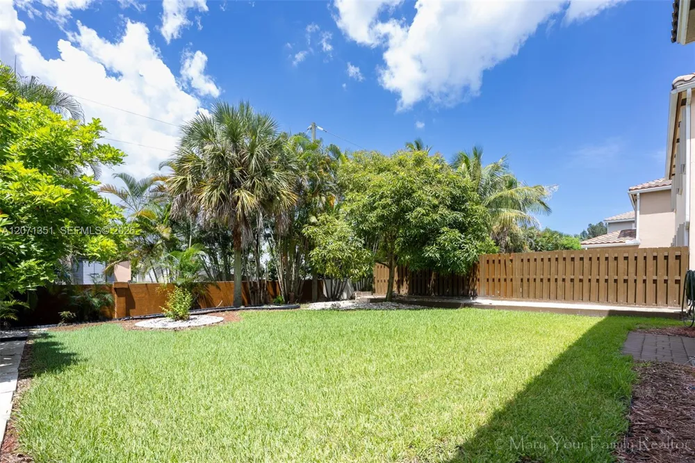3841 Aspen Leaf Dr #0 Boynton Beach, FL 33436