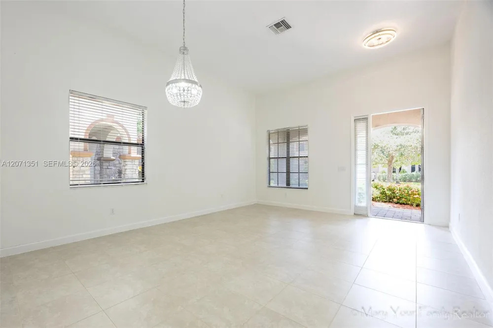 3841 Aspen Leaf Dr #0 Boynton Beach, FL 33436