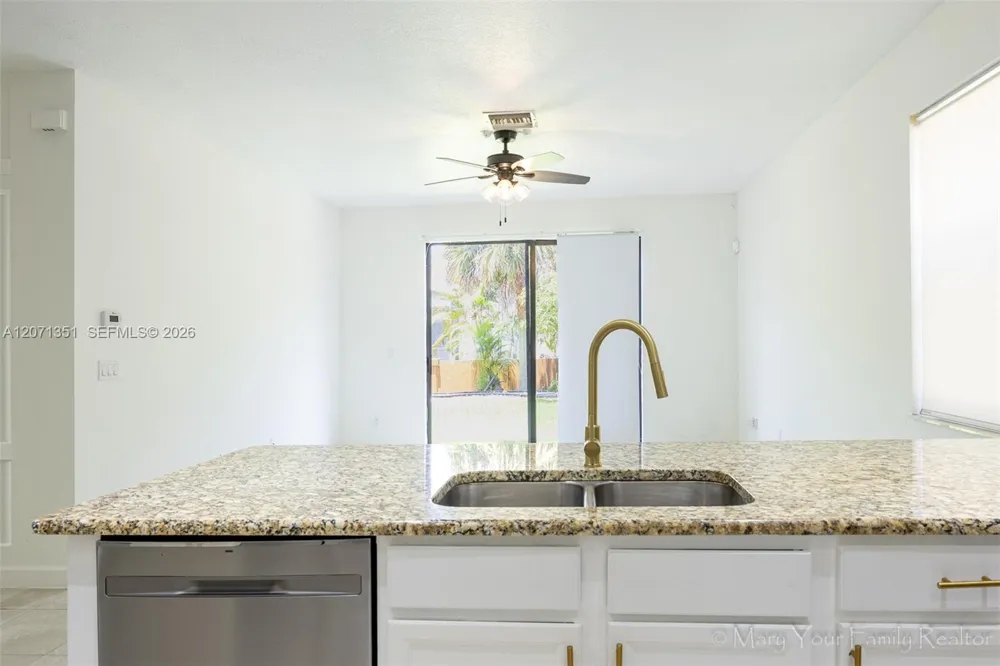 3841 Aspen Leaf Dr #0 Boynton Beach, FL 33436