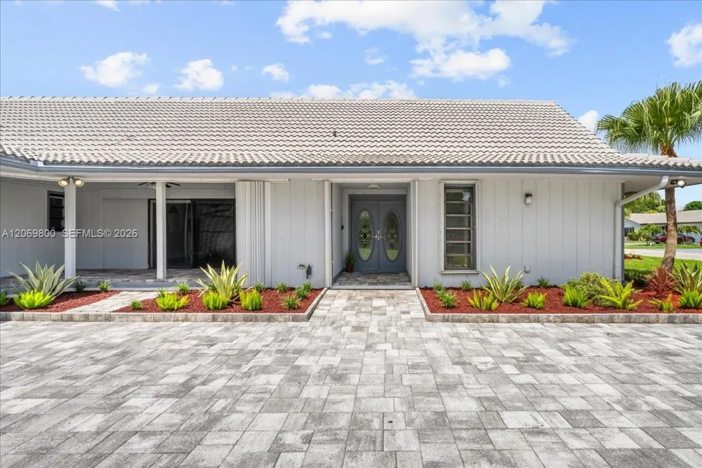 9220 NW 15th St Coral Springs, FL 33071