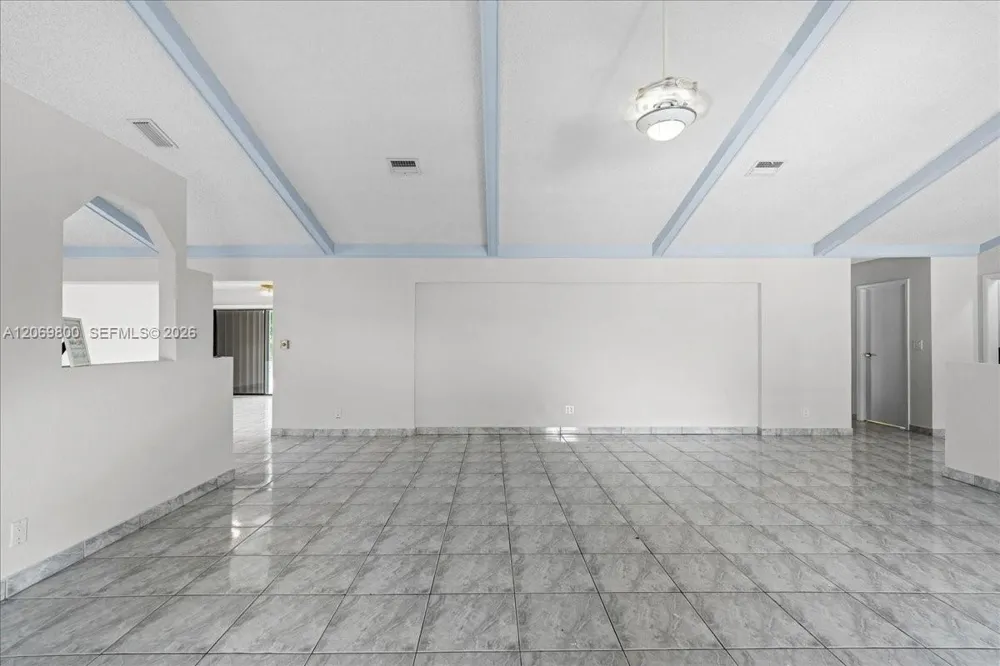 9220 NW 15th St Coral Springs, FL 33071