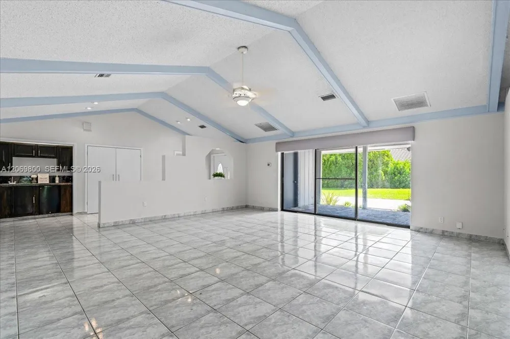 9220 NW 15th St Coral Springs, FL 33071