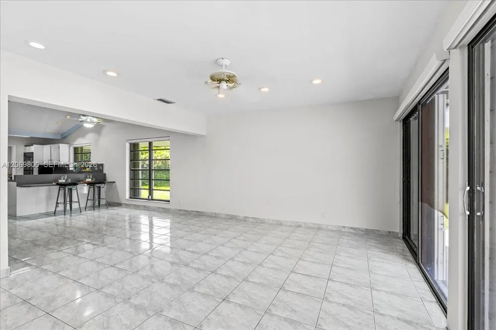 9220 NW 15th St Coral Springs, FL 33071