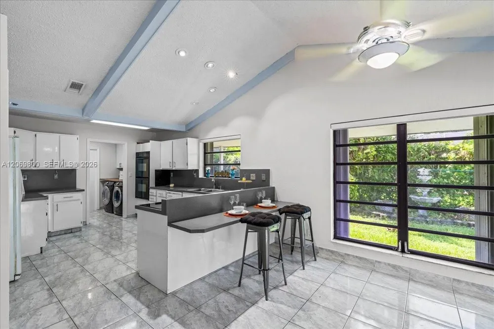 9220 NW 15th St Coral Springs, FL 33071
