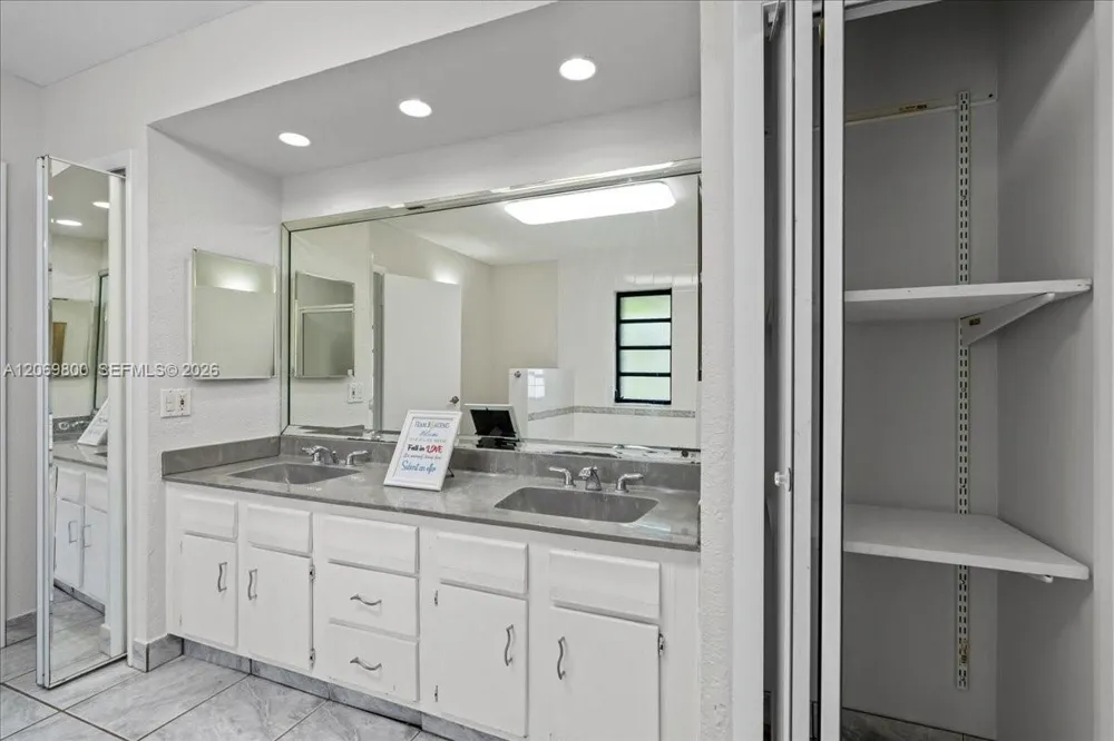9220 NW 15th St Coral Springs, FL 33071