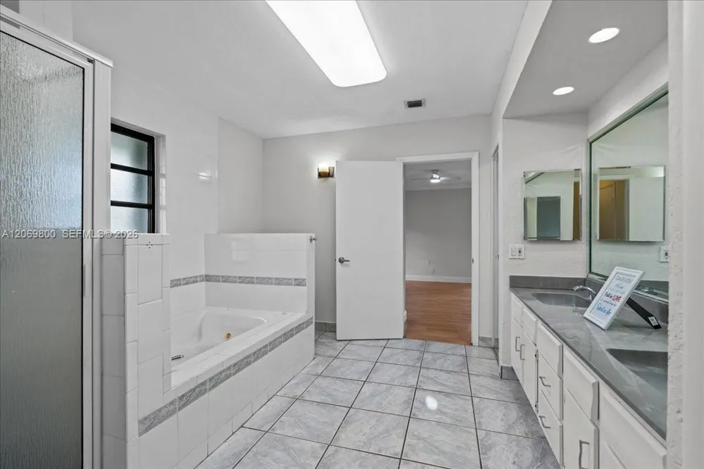 9220 NW 15th St Coral Springs, FL 33071