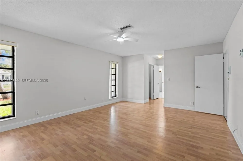 9220 NW 15th St Coral Springs, FL 33071
