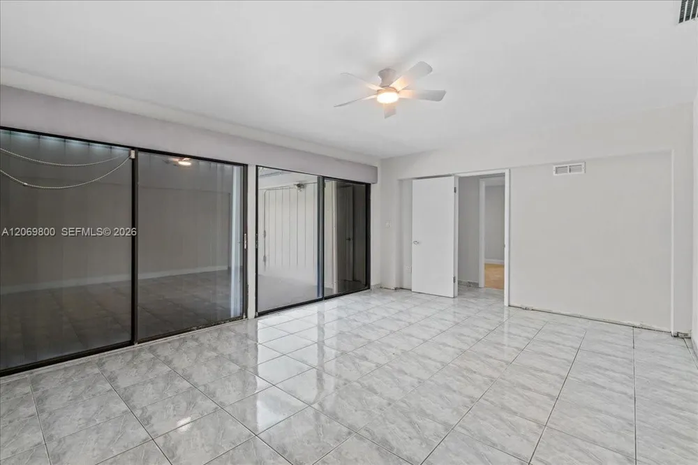 9220 NW 15th St Coral Springs, FL 33071