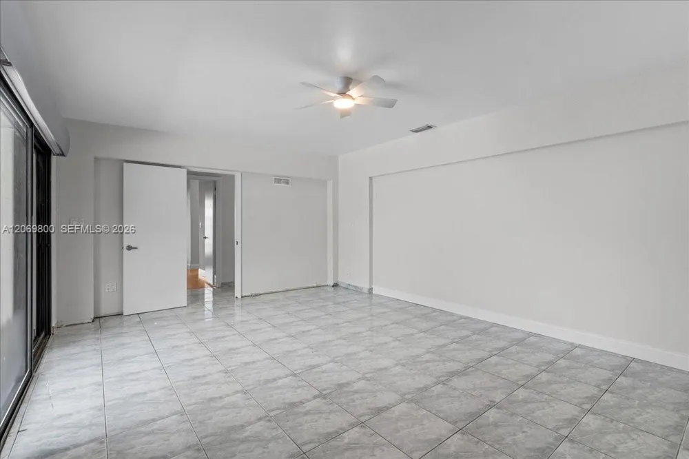 9220 NW 15th St Coral Springs, FL 33071