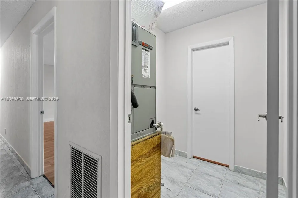 9220 NW 15th St Coral Springs, FL 33071