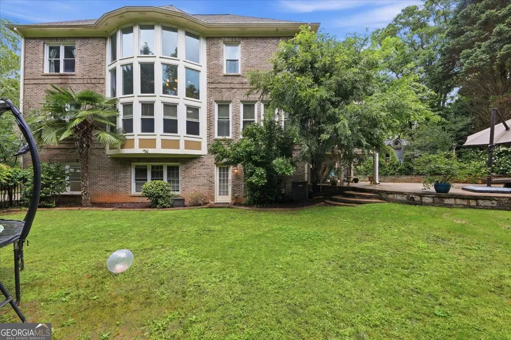 125 Stone Pond LN Alpharetta, GA 30022