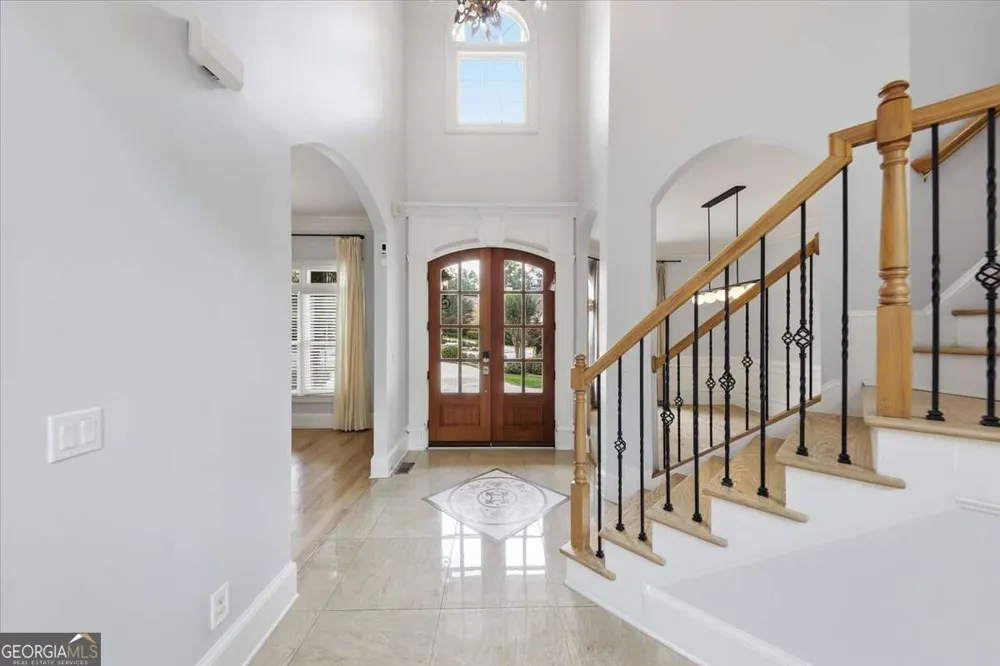125 Stone Pond LN Alpharetta, GA 30022
