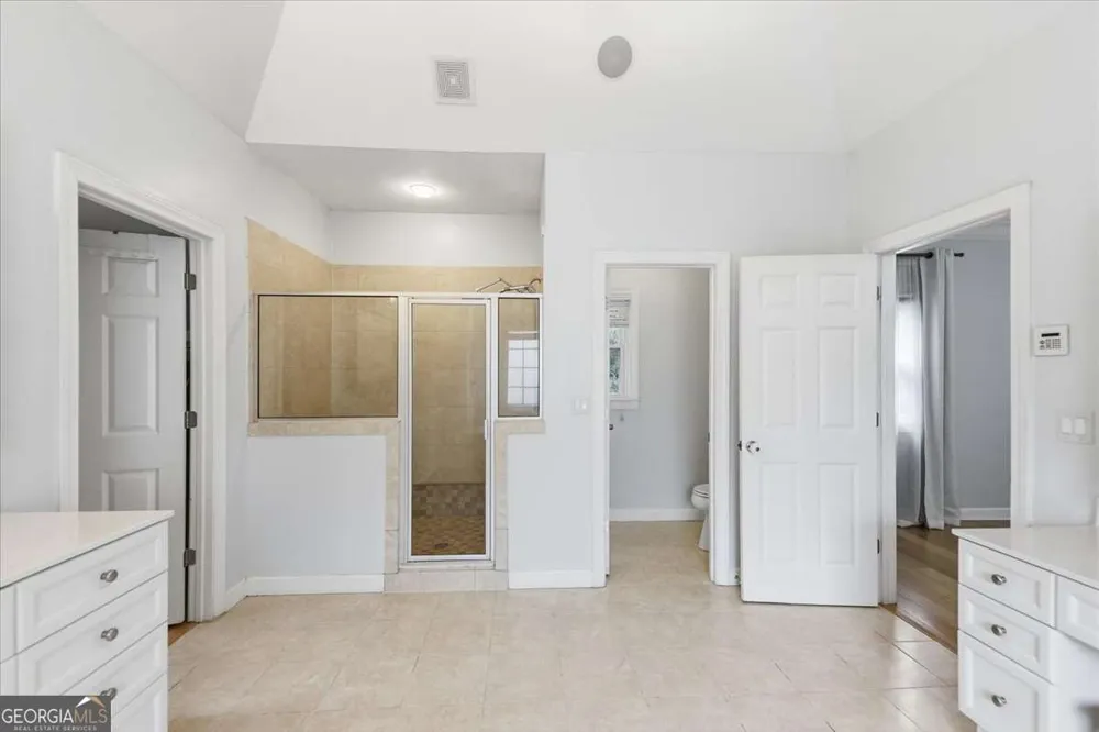 125 Stone Pond LN Alpharetta, GA 30022