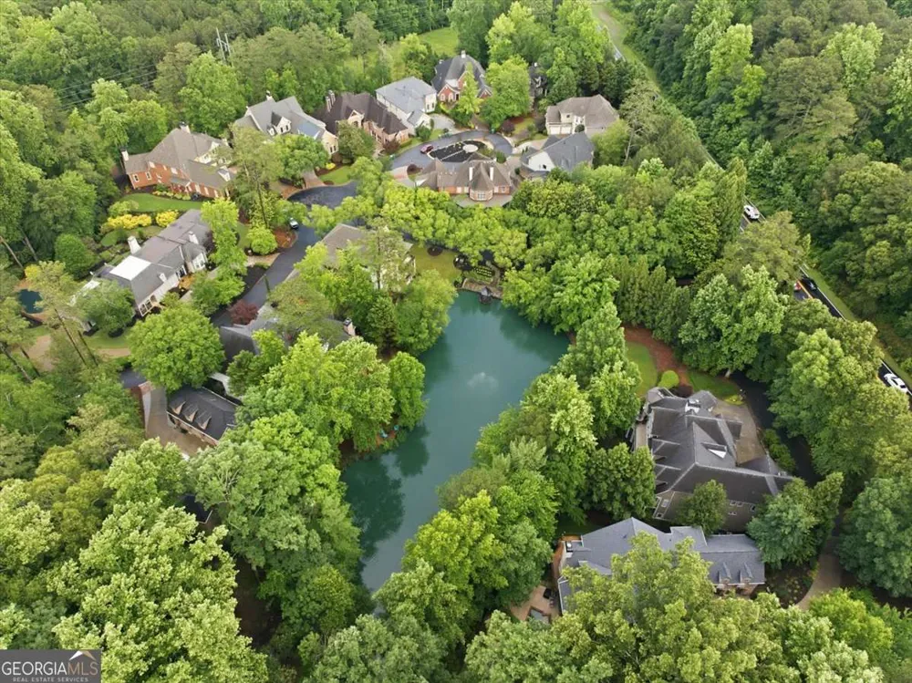 125 Stone Pond LN Alpharetta, GA 30022