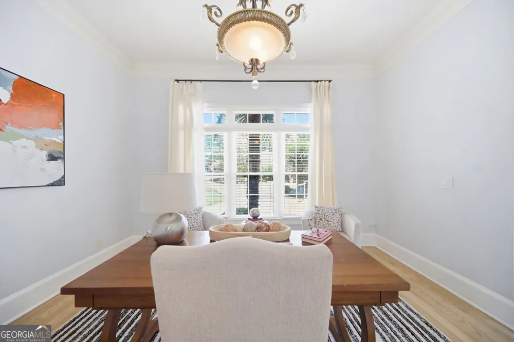 125 Stone Pond LN Alpharetta, GA 30022