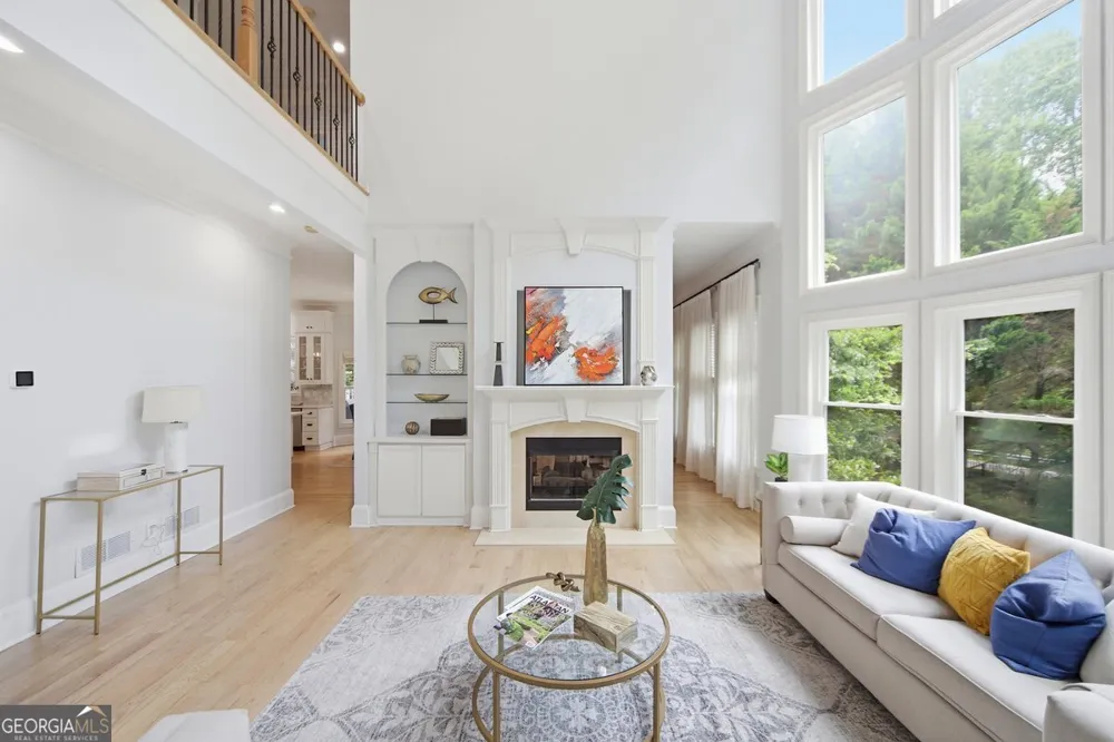 125 Stone Pond LN Alpharetta, GA 30022