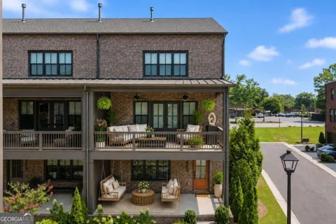 6460 Cortland WALK