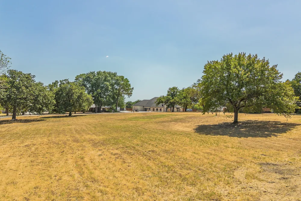 5001 Sunset Circle Fort Worth, TX 76244